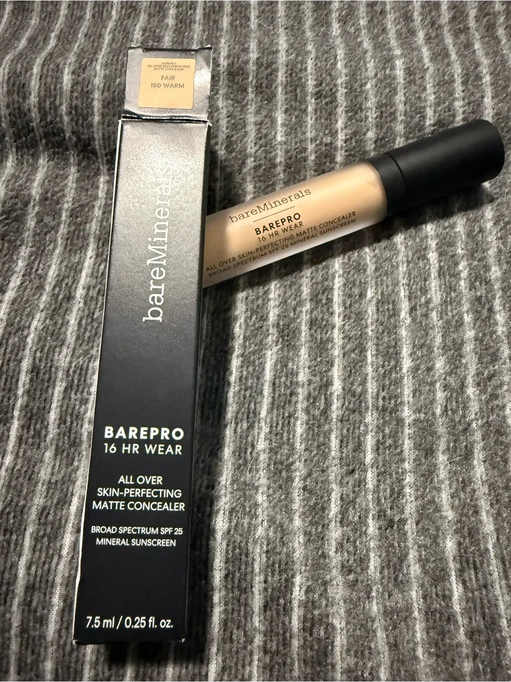 bareMinerals BAREPRO Matte Concealer - Fair 150 Warm